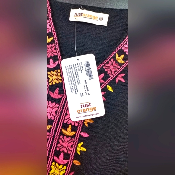 New_women's Acrylic only Kurta - Picture 3 of 4